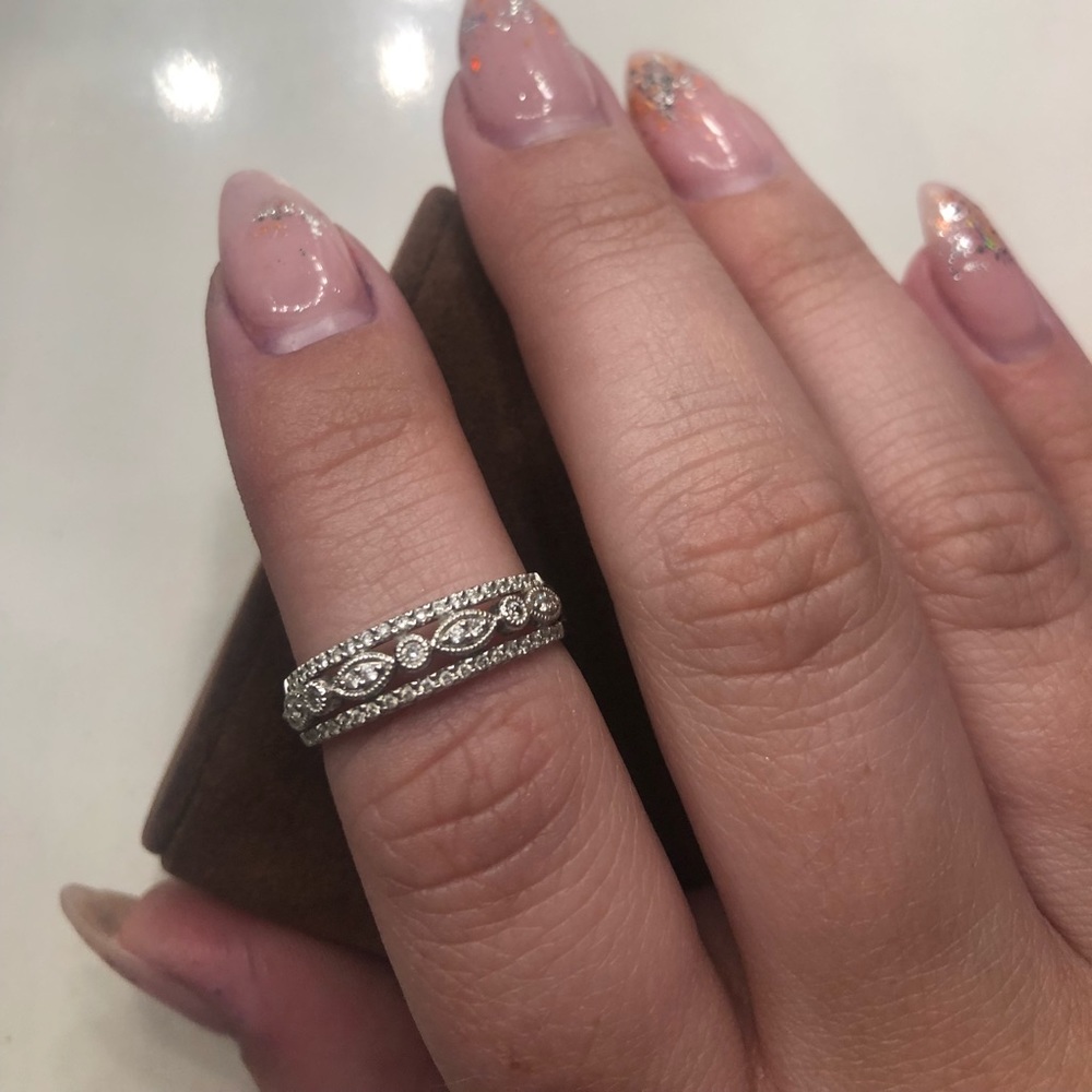 Diamond band